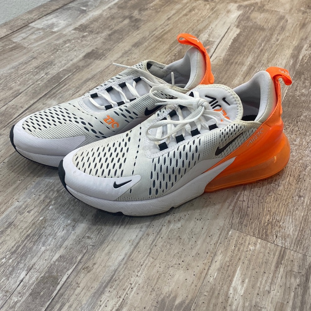 Nike Airmax 270 gently used